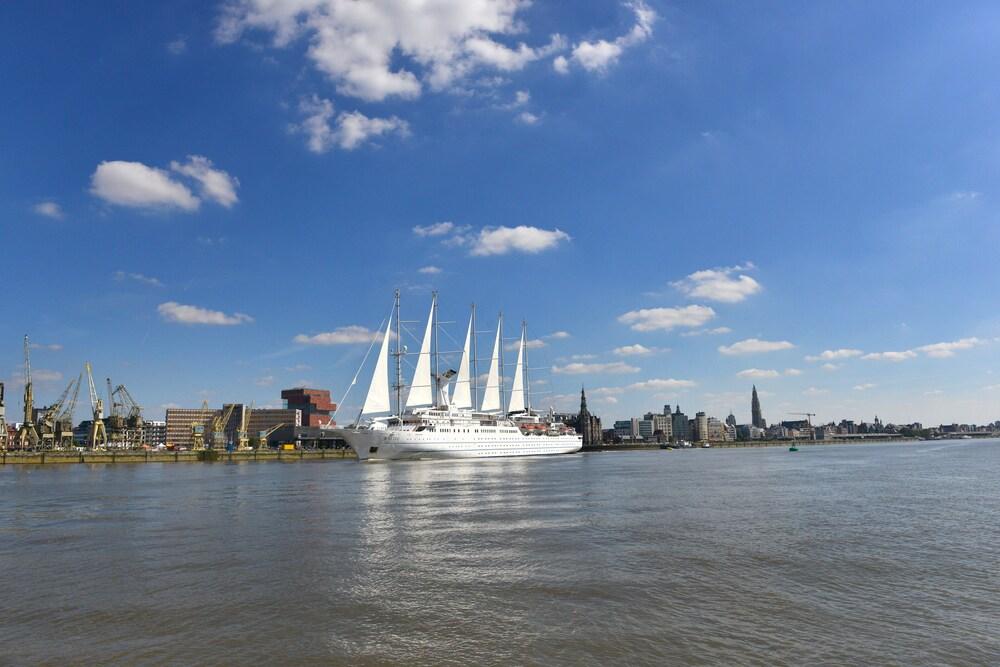 Hotel Docklands Anvers Exterior foto